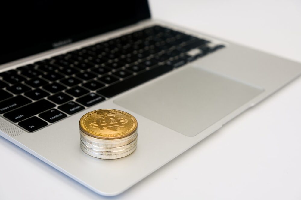 What Is Quant Trading? Strategies, Models & Insights